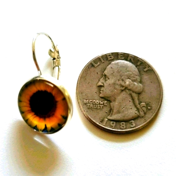 Small Sunflower Glass Earrings Round Orange Yellow & Black - Picture 4 of 4